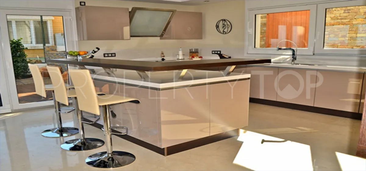 Villa for sale in La Paloma with 5 bedrooms