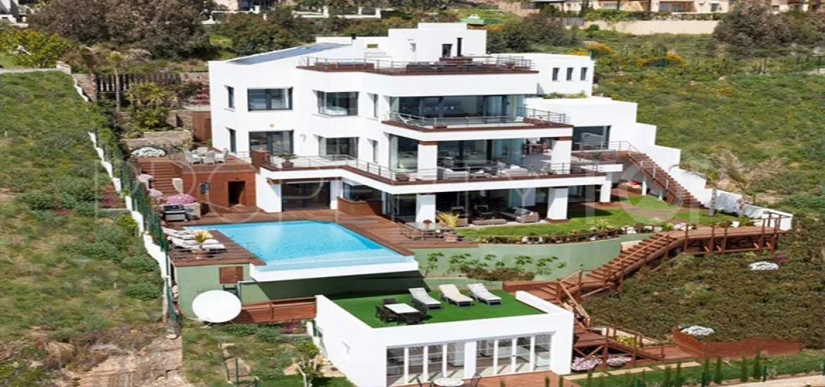 Villa for sale in La Paloma with 5 bedrooms