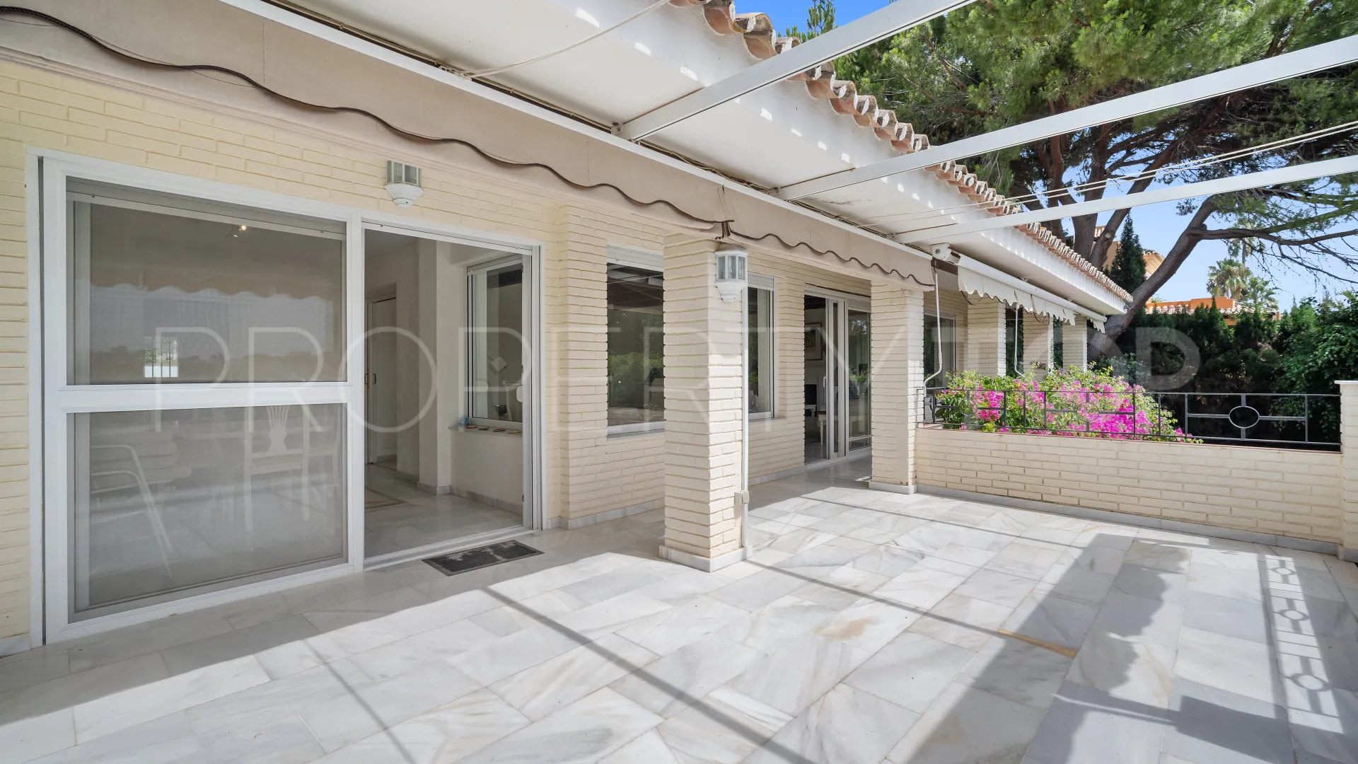 Guadalmina Alta, villa en venta
