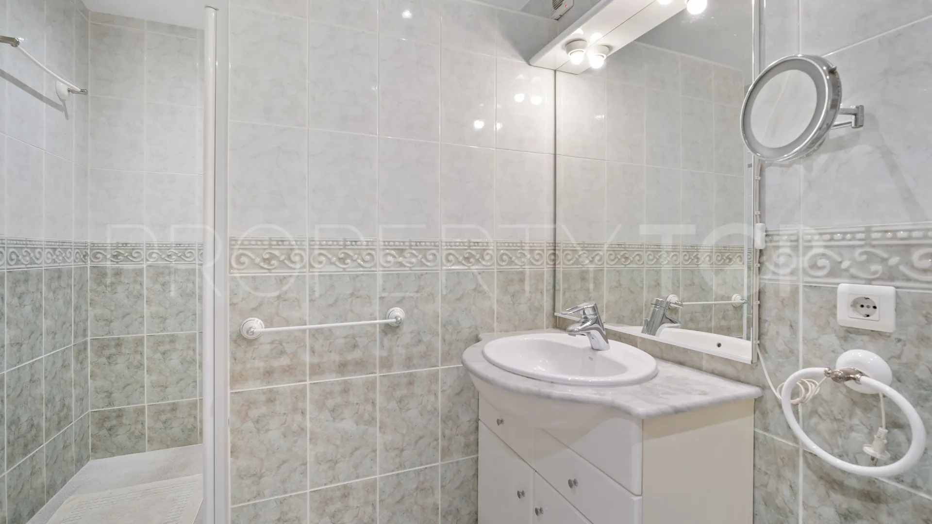Guadalmina Alta, villa en venta