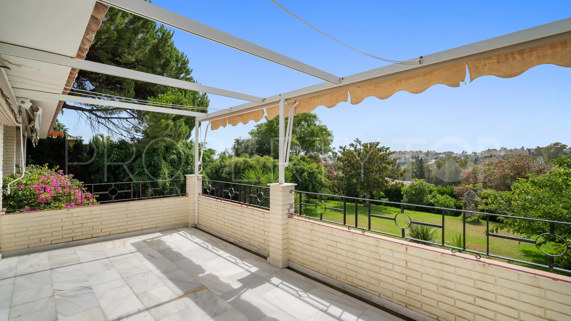 Guadalmina Alta, villa en venta