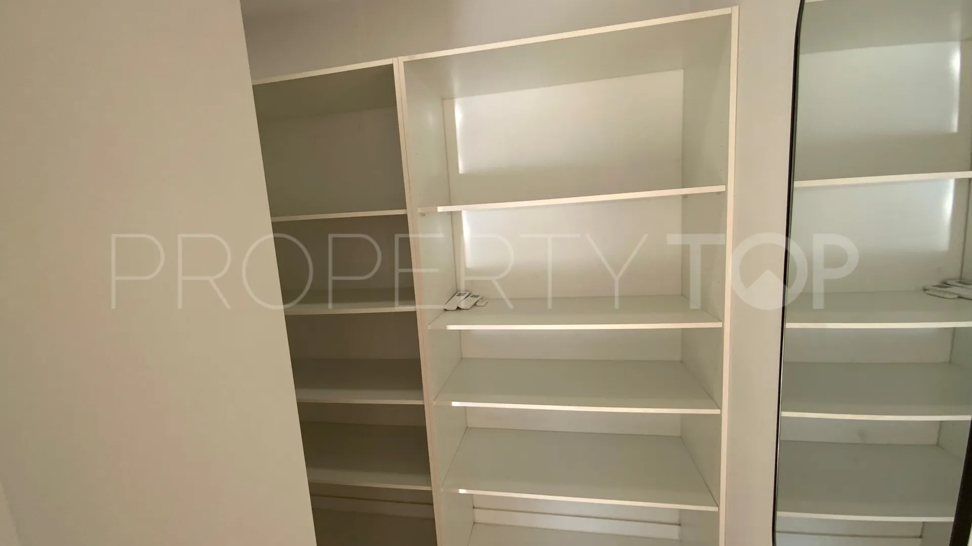 Buy Marbella Centro 3 bedrooms apartment