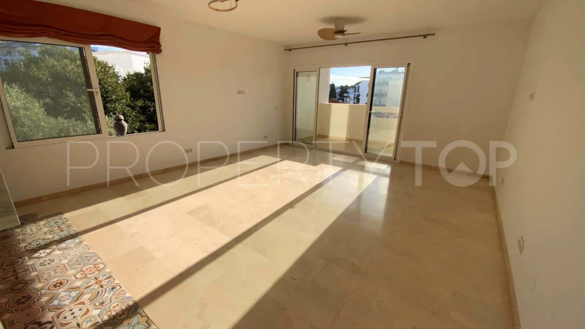 Buy Marbella Centro 3 bedrooms apartment