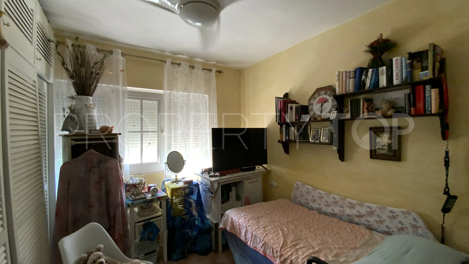 Benahavis, casa de 2 dormitorios en venta