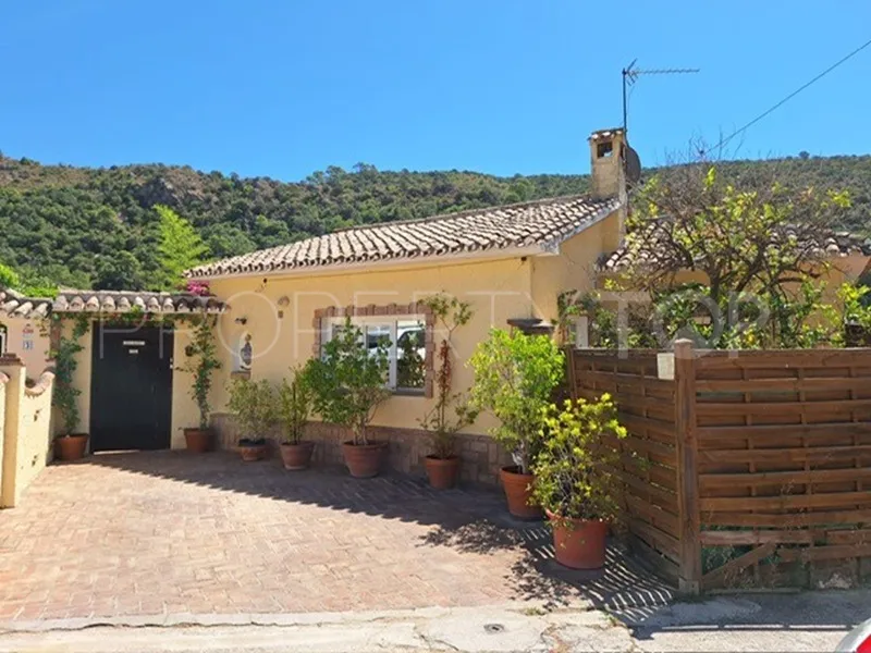 House for sale in Benahavis