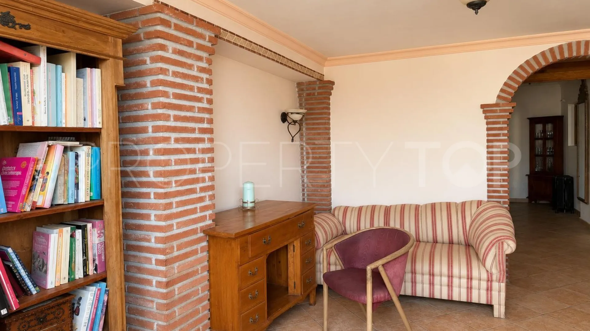 Comprar adosado en Casco antiguo con 6 dormitorios