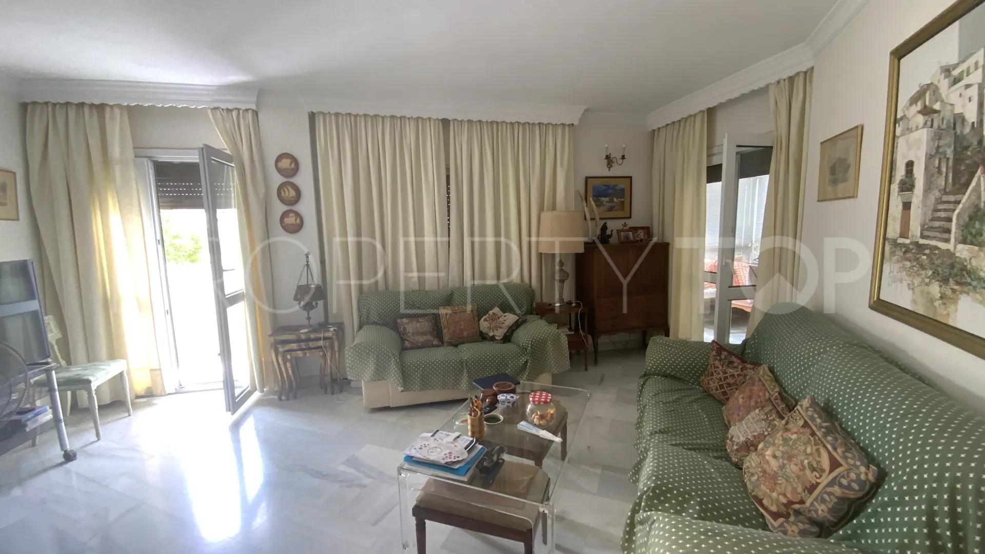 Duplex penthouse for sale in Marbella Centro
