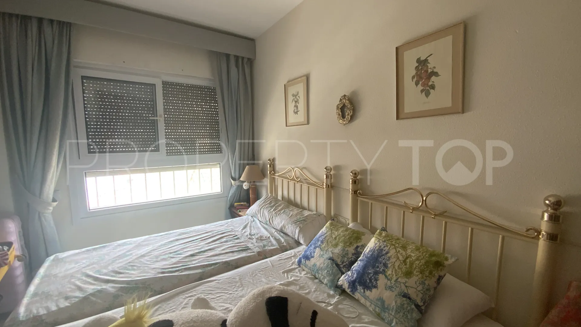Duplex penthouse for sale in Marbella Centro