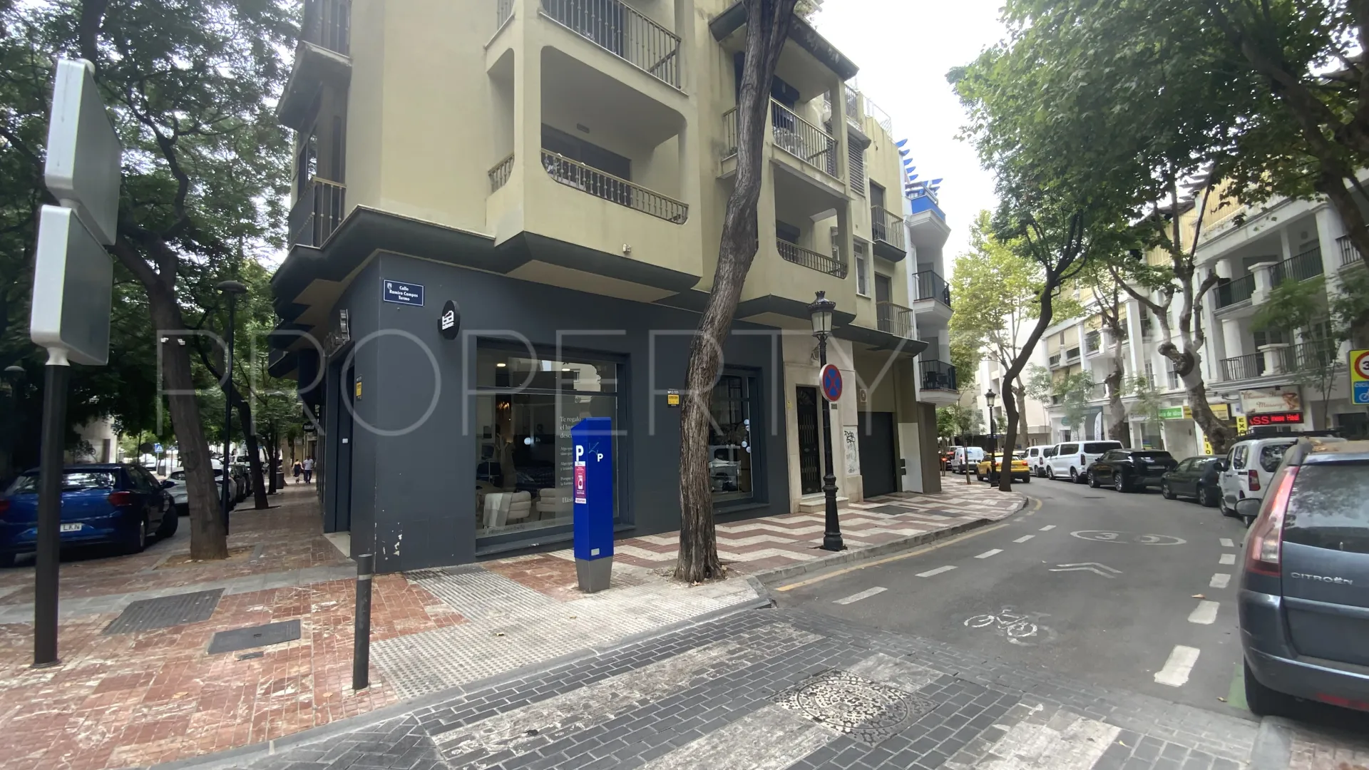 Duplex penthouse for sale in Marbella Centro