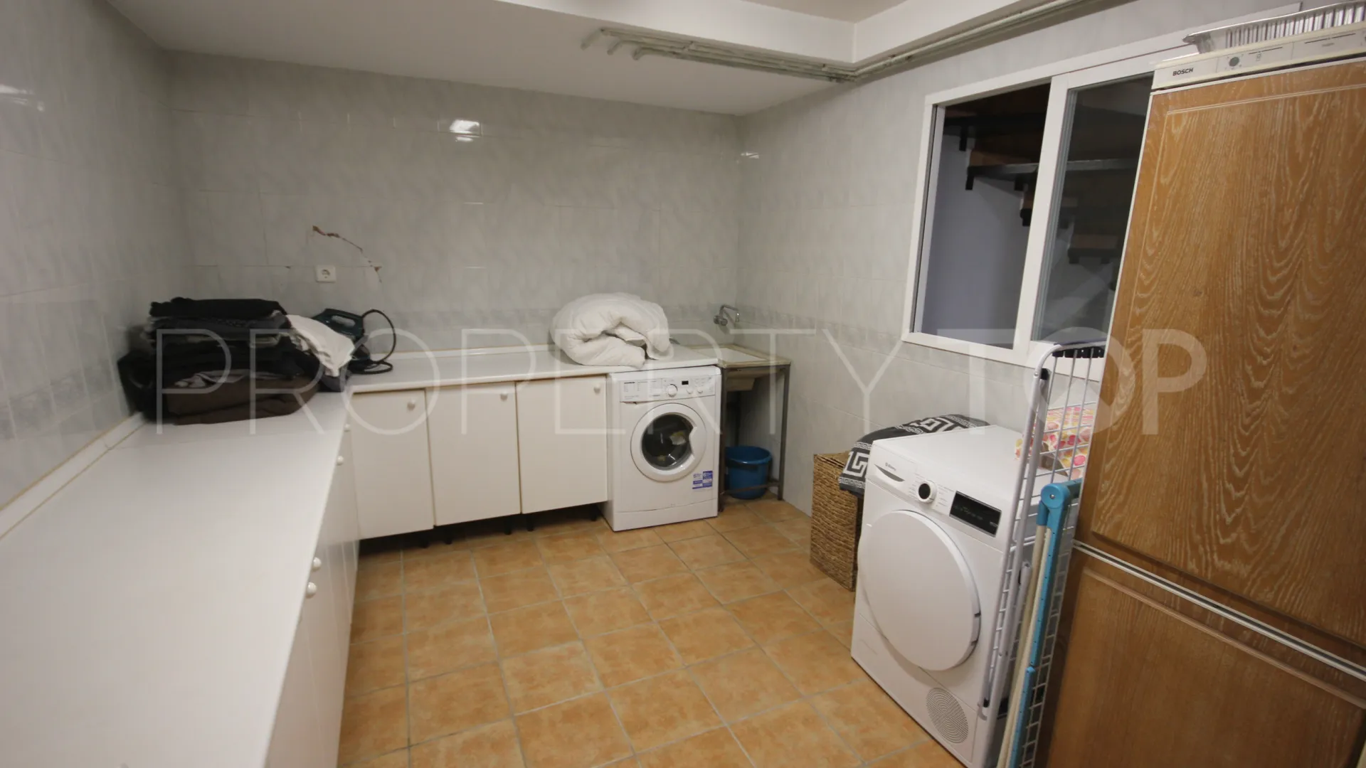 For sale town house with 4 bedrooms in La Merced
