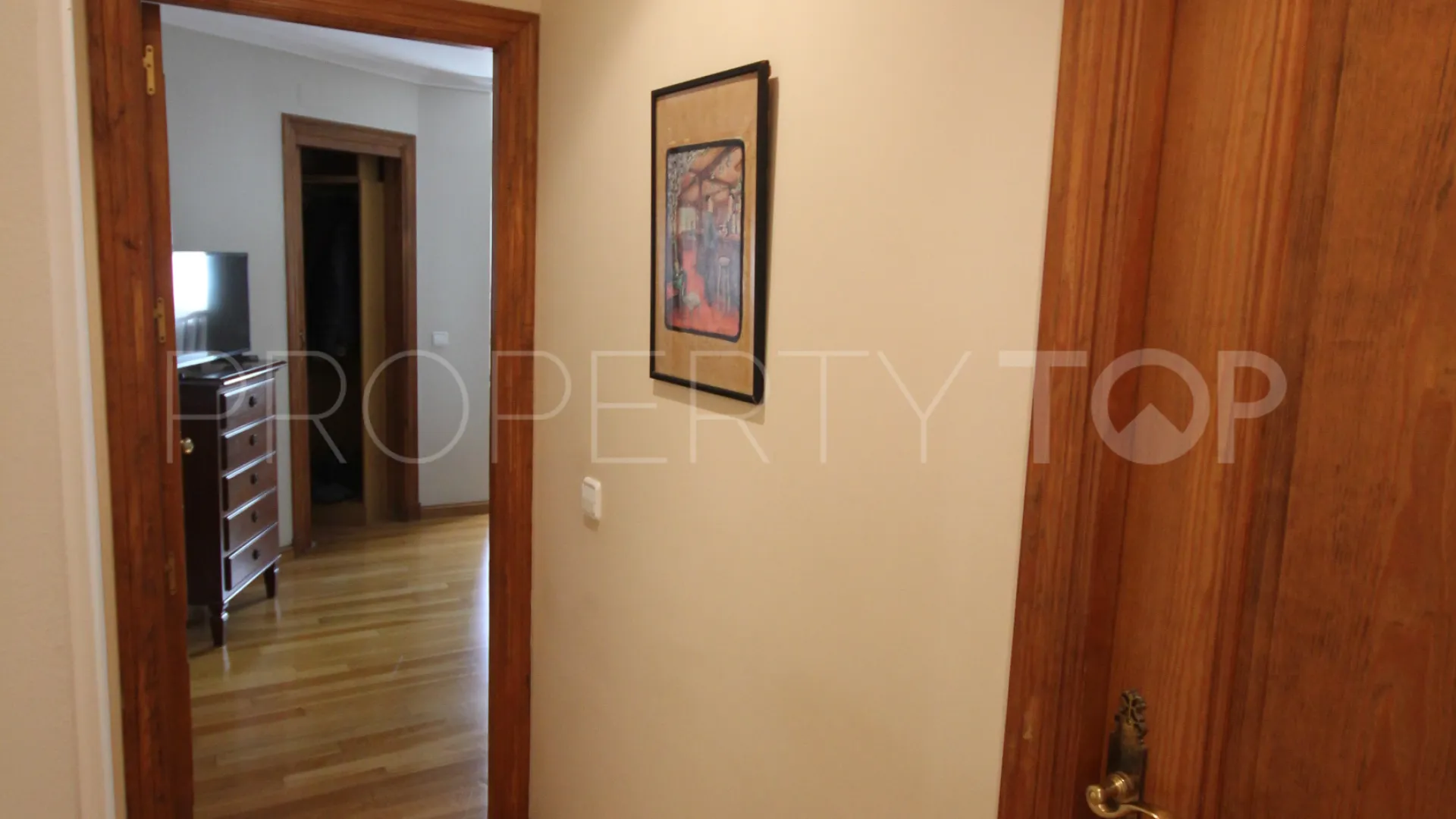 For sale town house with 4 bedrooms in La Merced