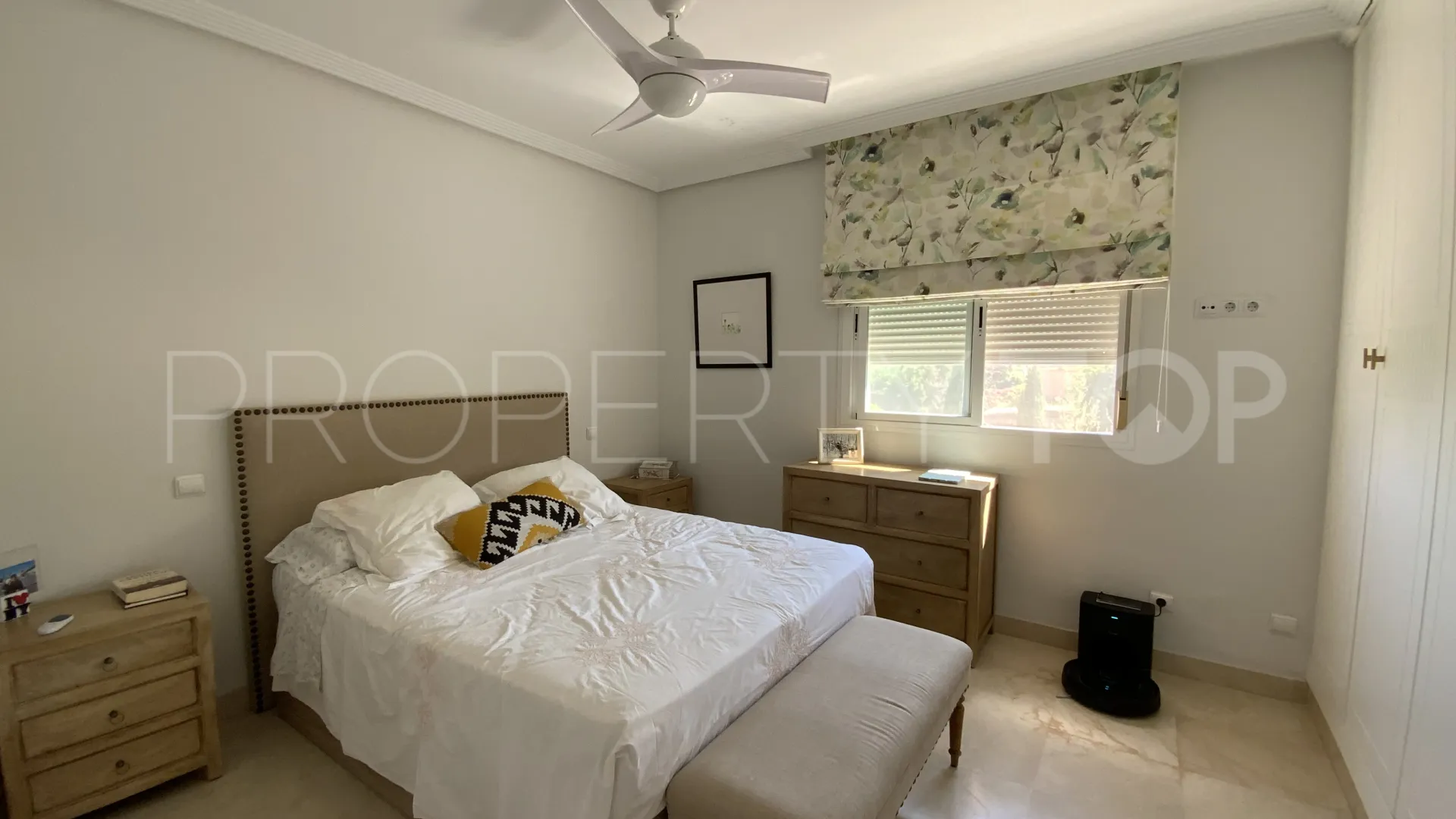Apartment for sale in Xarblanca with 2 bedrooms