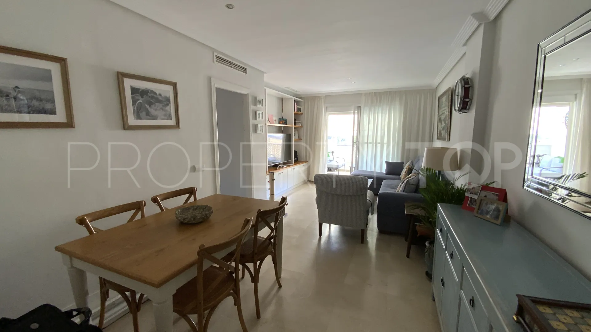 Apartment for sale in Xarblanca with 2 bedrooms