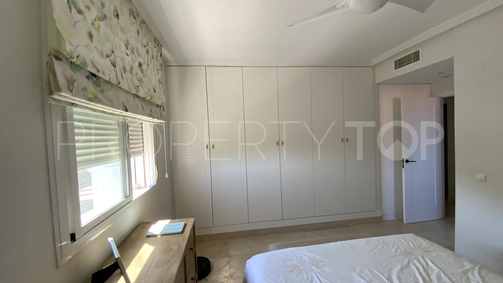 Apartment for sale in Xarblanca with 2 bedrooms