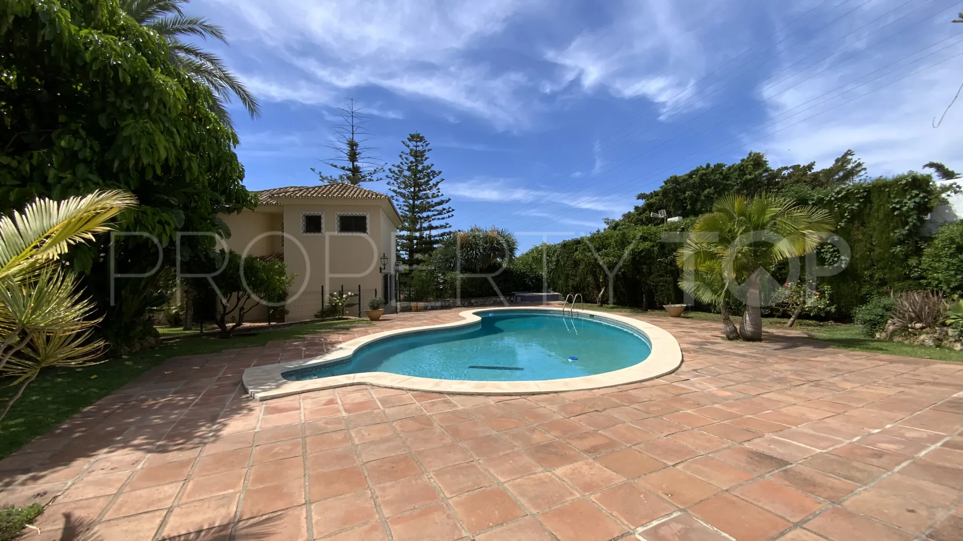 Comprar villa en El Mirador con 6 dormitorios