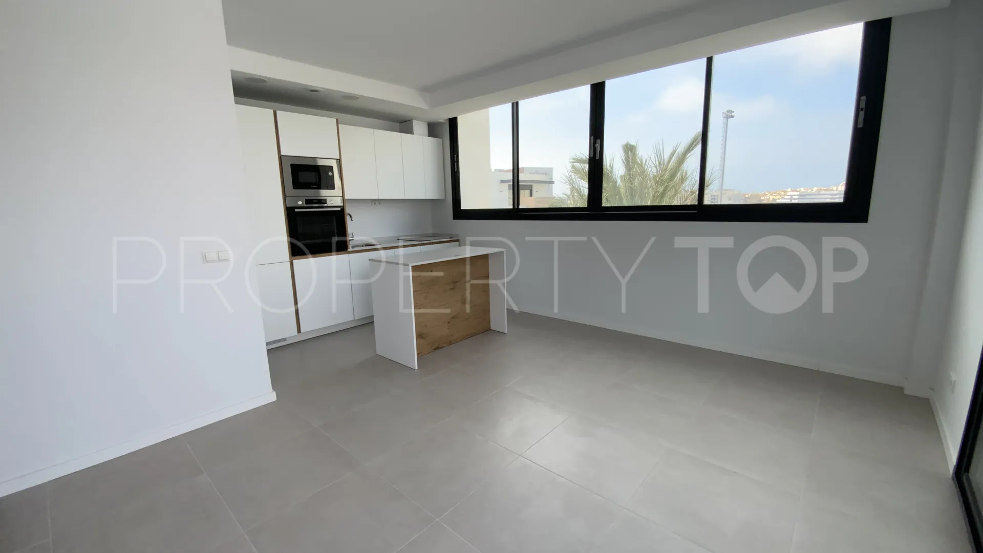 Estepona apartment for sale