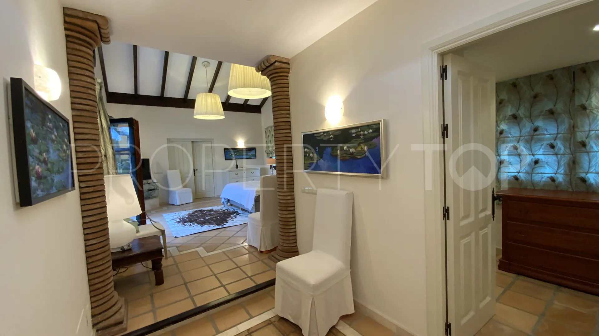 Villa en venta con 4 dormitorios en El Paraiso