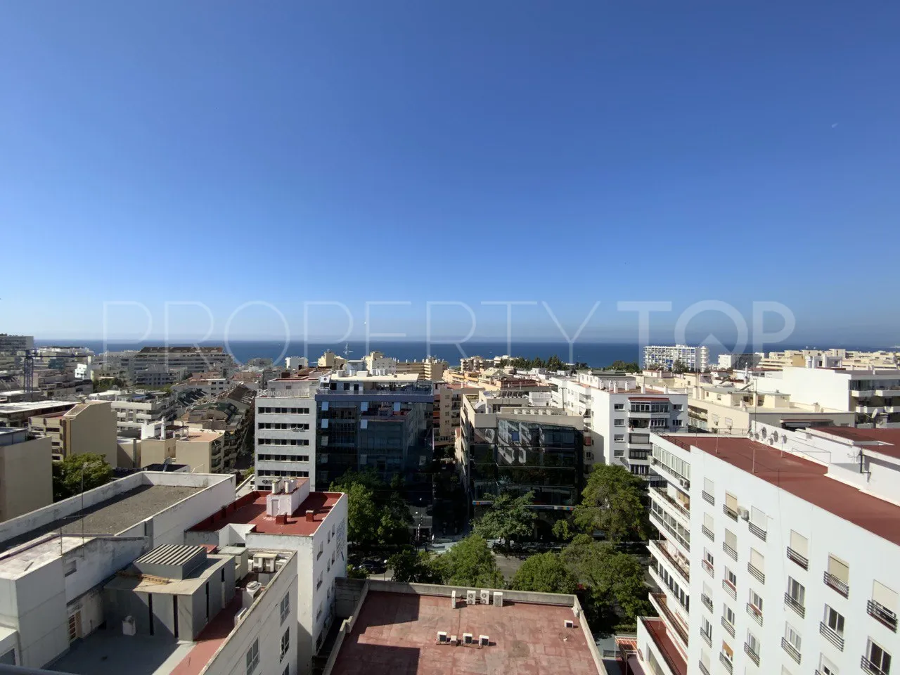 Piso en venta en Marbella Centro de 3 dormitorios