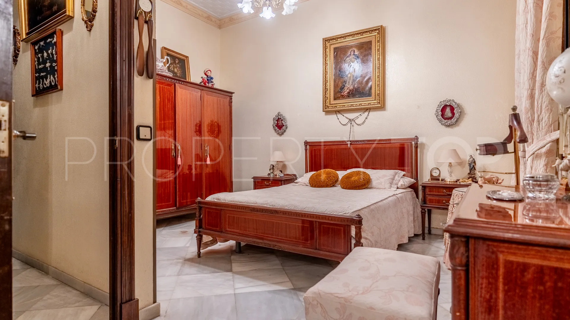 Se vende palacio en Jerez de la Frontera con 4 dormitorios
