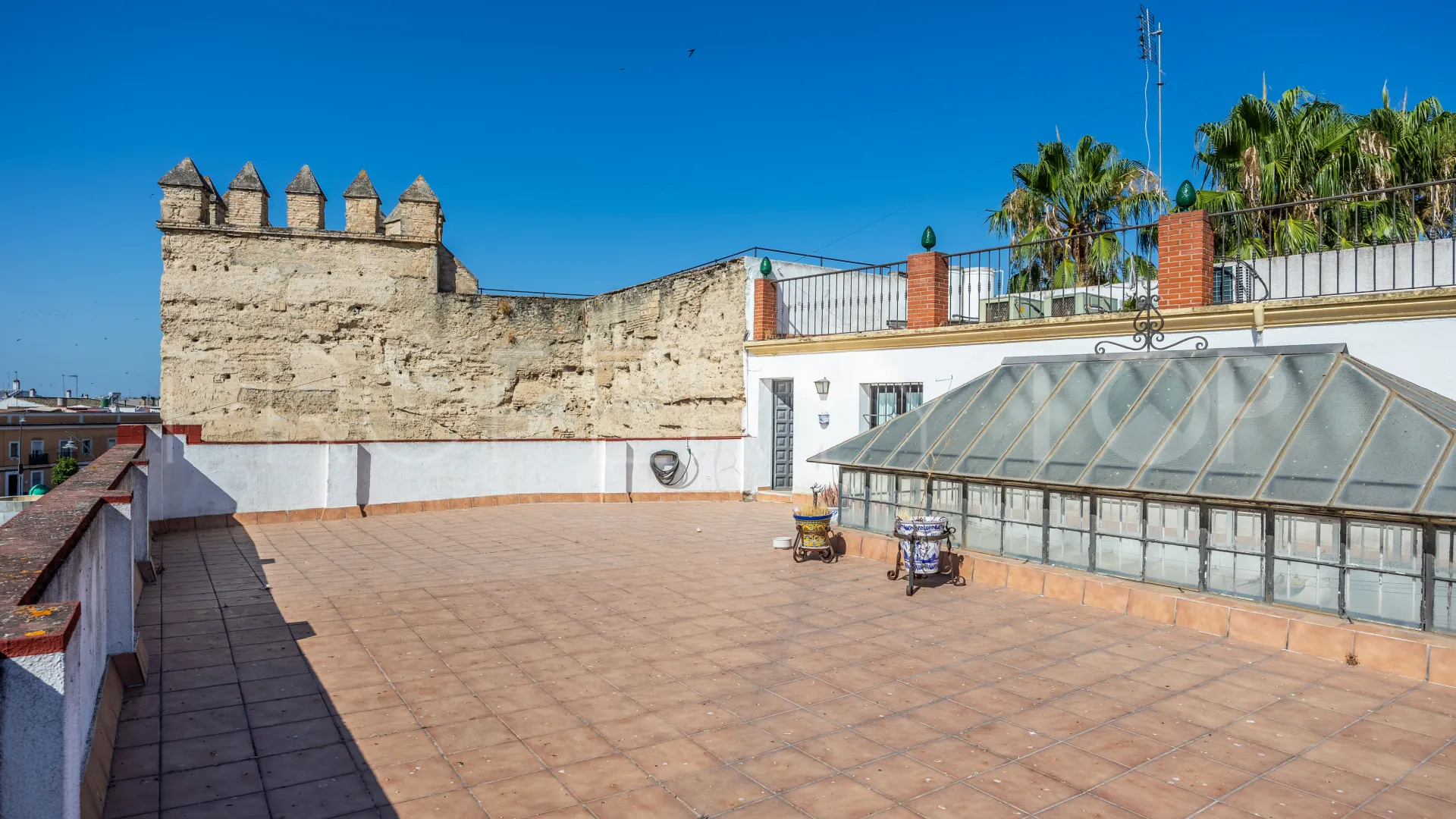 Se vende palacio en Jerez de la Frontera con 4 dormitorios