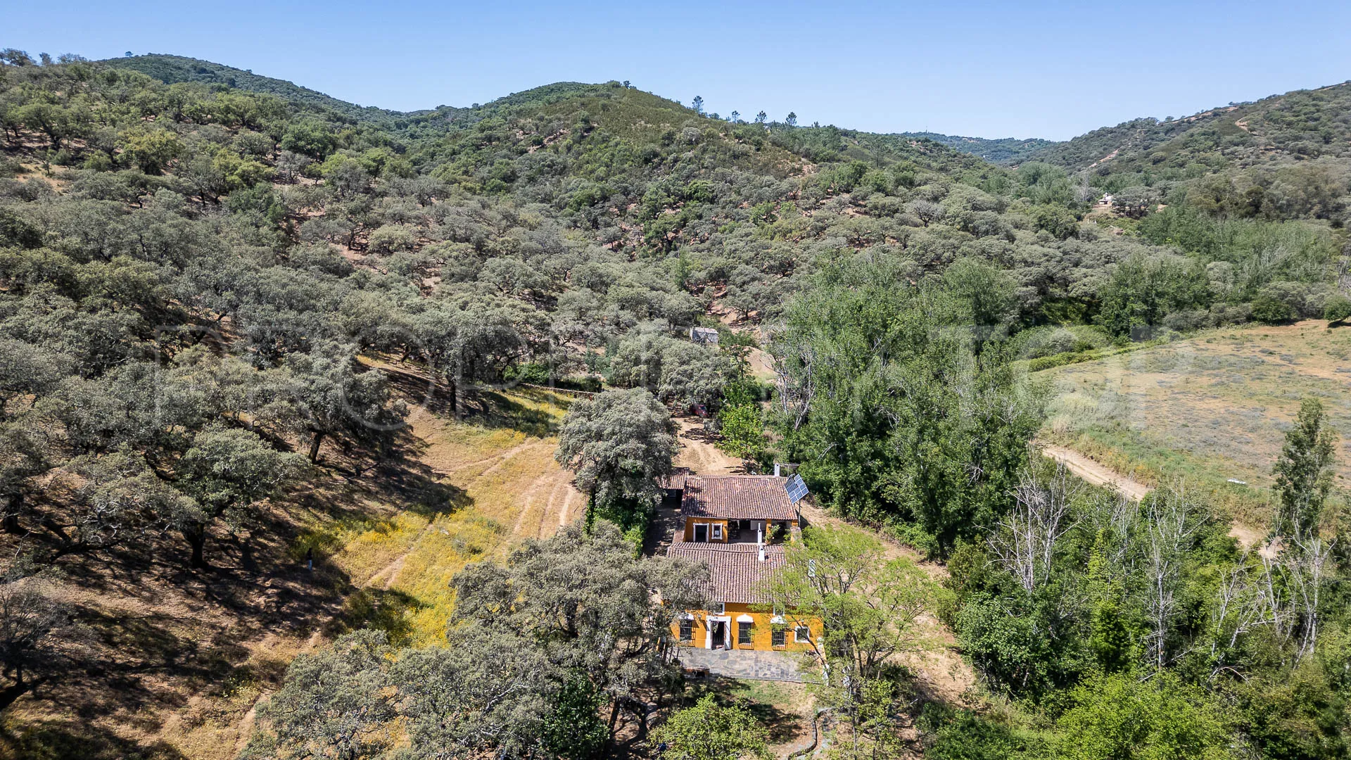 Aracena 8 bedrooms cortijo for sale