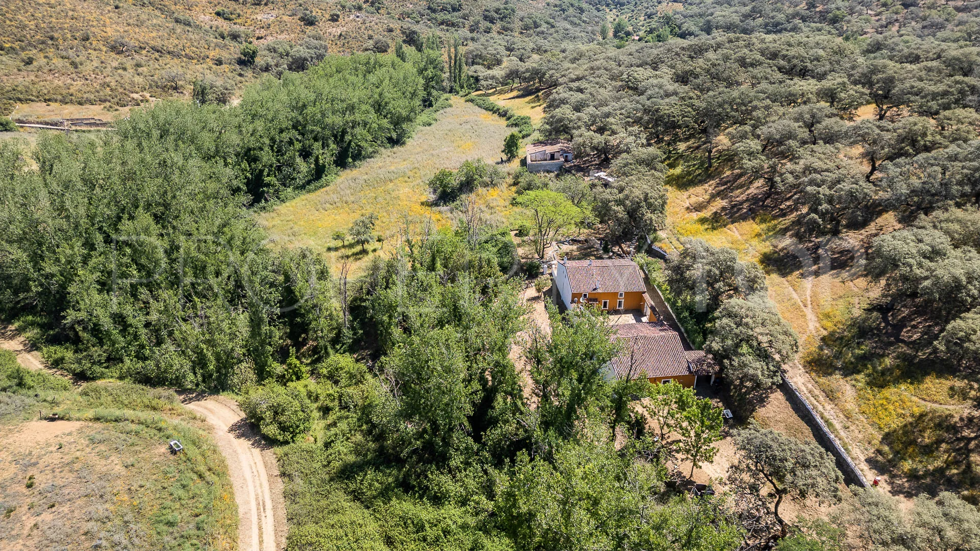 Aracena 8 bedrooms cortijo for sale