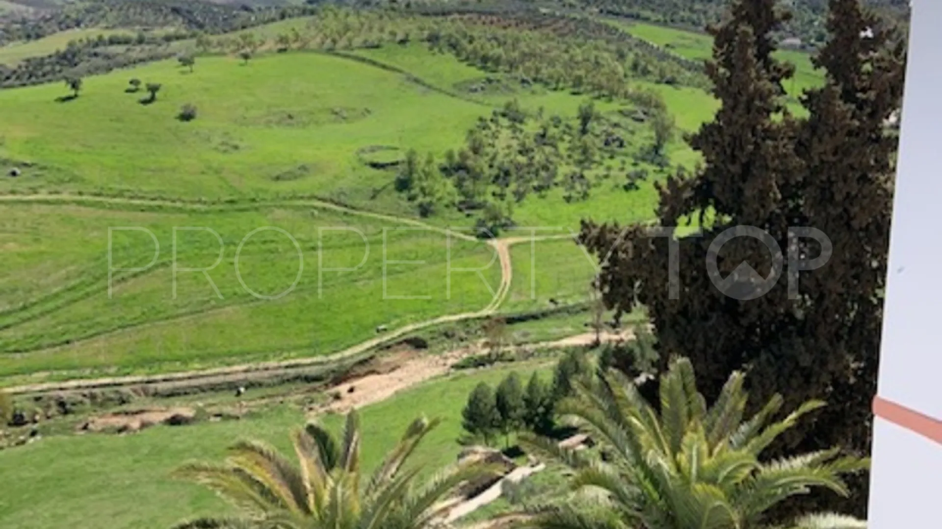 Ronda Centro, apartamento con 3 dormitorios en venta