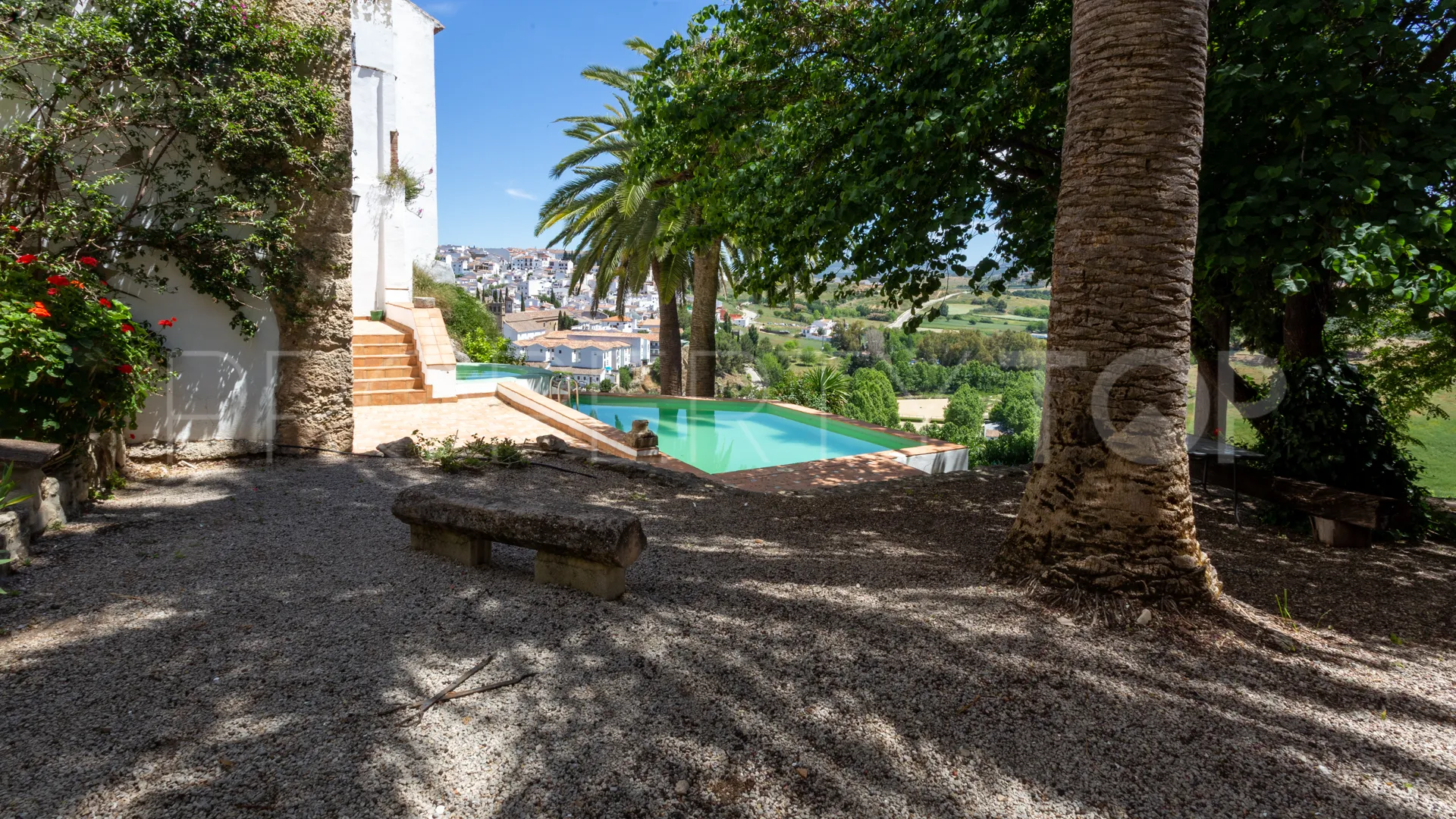 Ronda Centro, apartamento con 3 dormitorios en venta