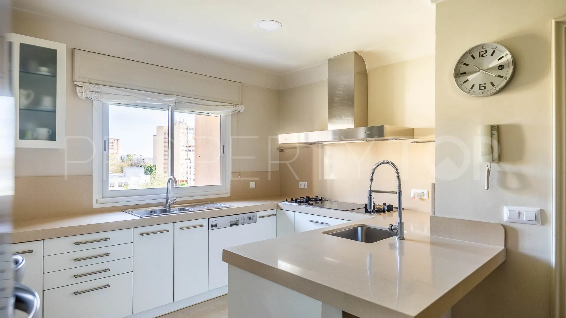 Jerez de la Frontera, piso con 5 dormitorios en venta
