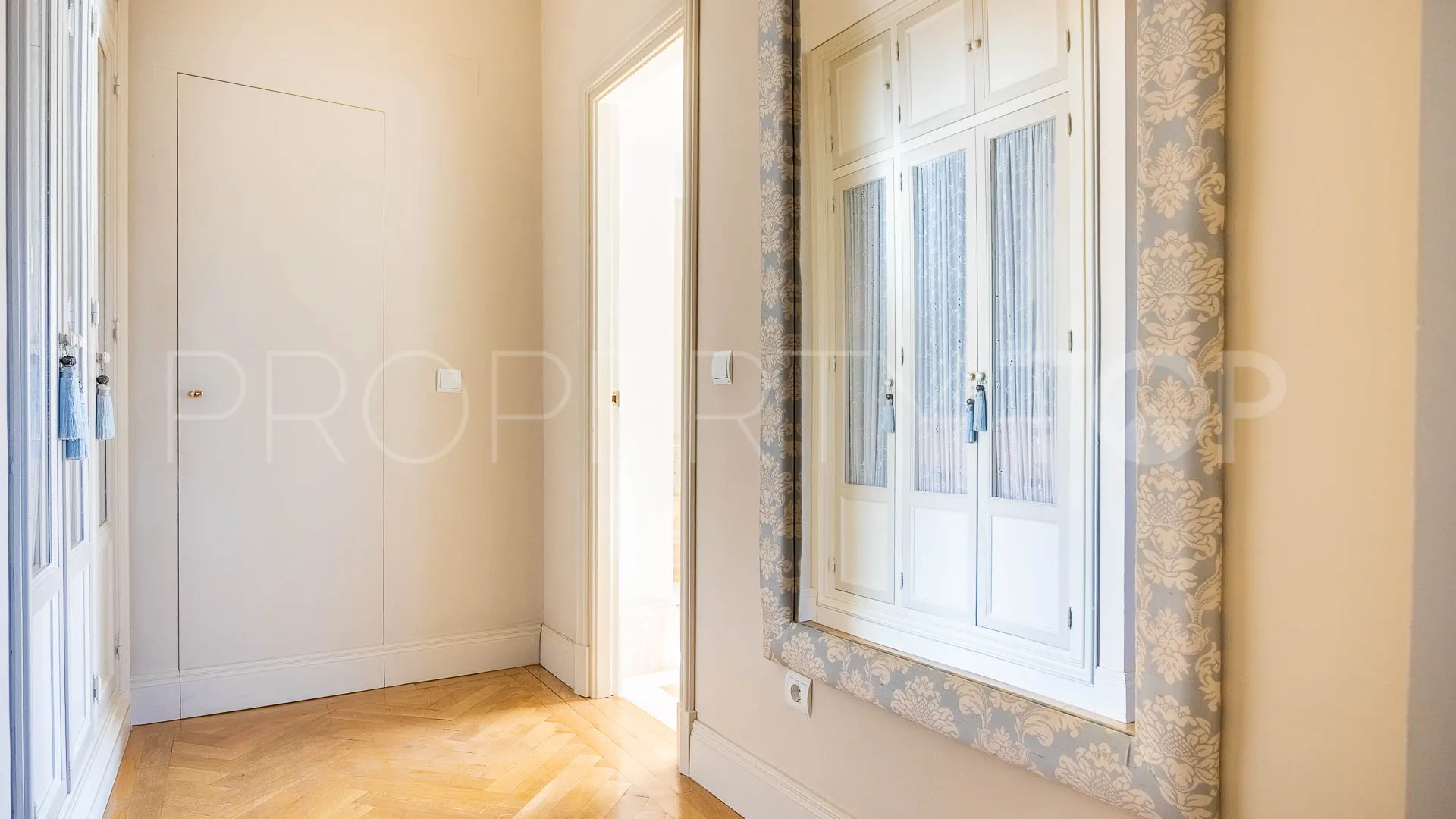 Jerez de la Frontera, piso con 5 dormitorios en venta