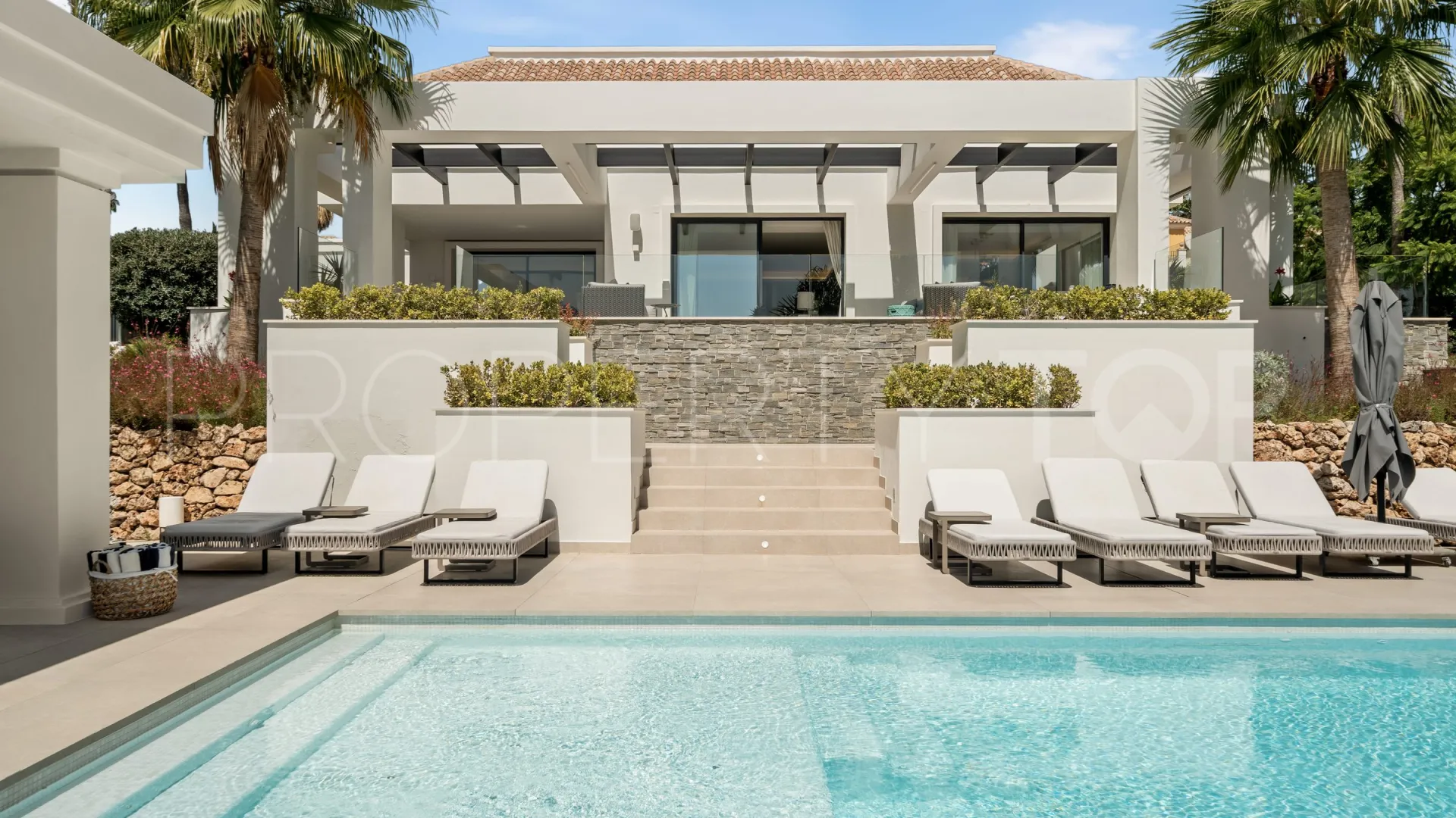 El Paraiso, villa en venta