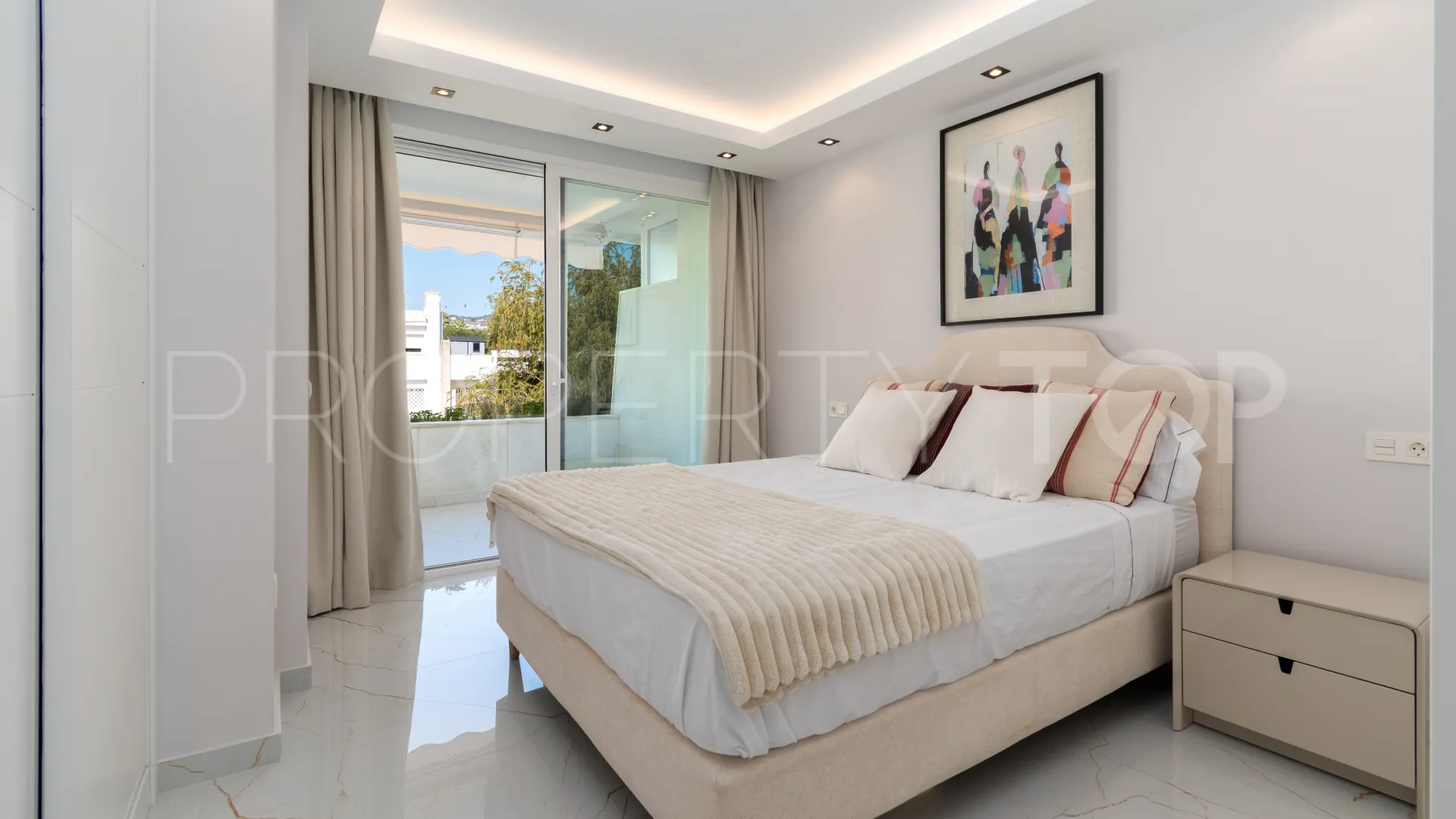 For sale 3 bedrooms apartment in Los Granados Golf