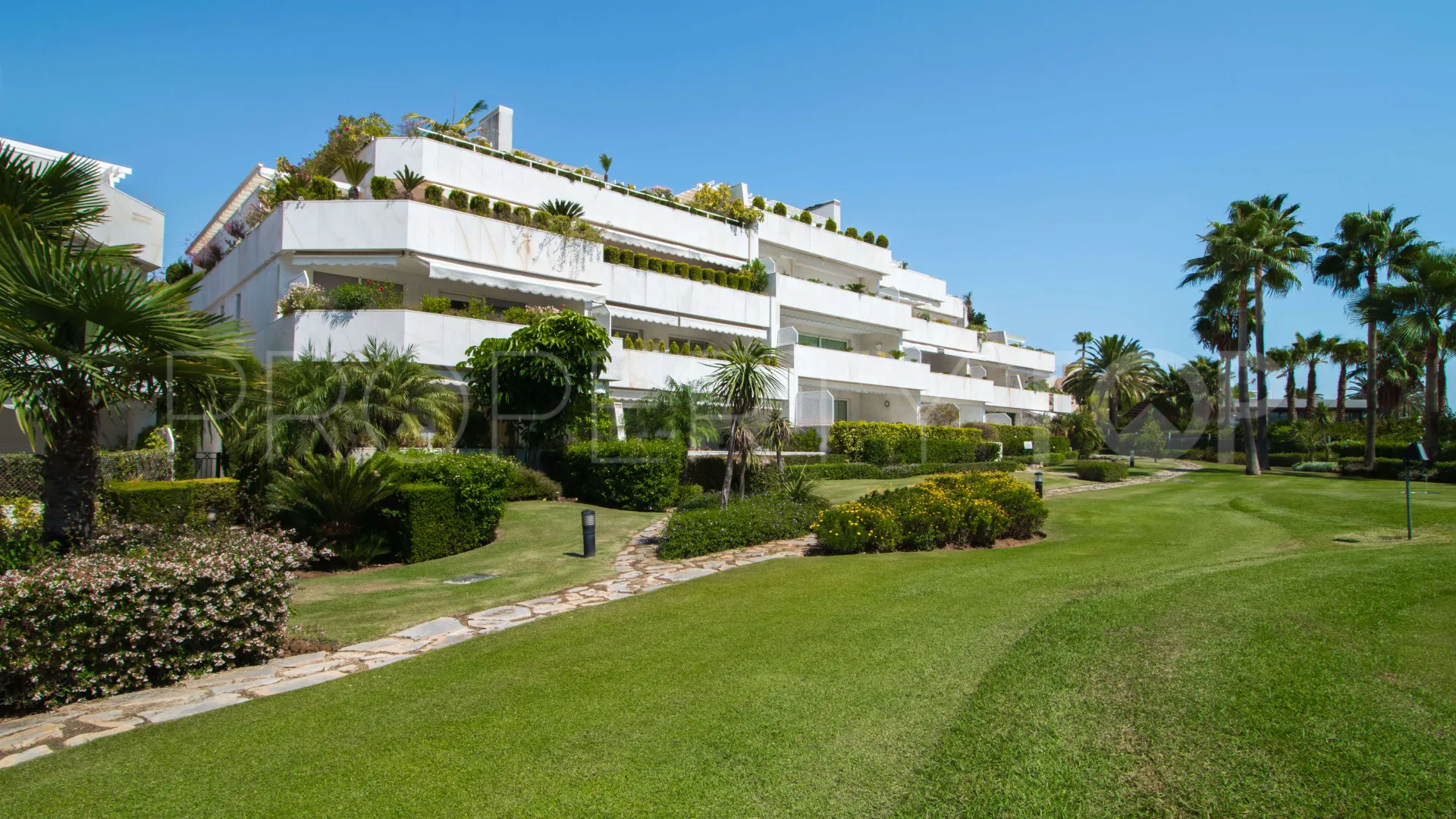 For sale 3 bedrooms apartment in Los Granados Golf