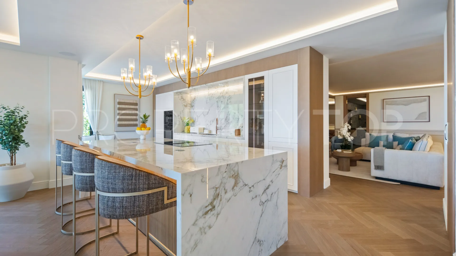 Duplex penthouse for sale in Los Arrayanes