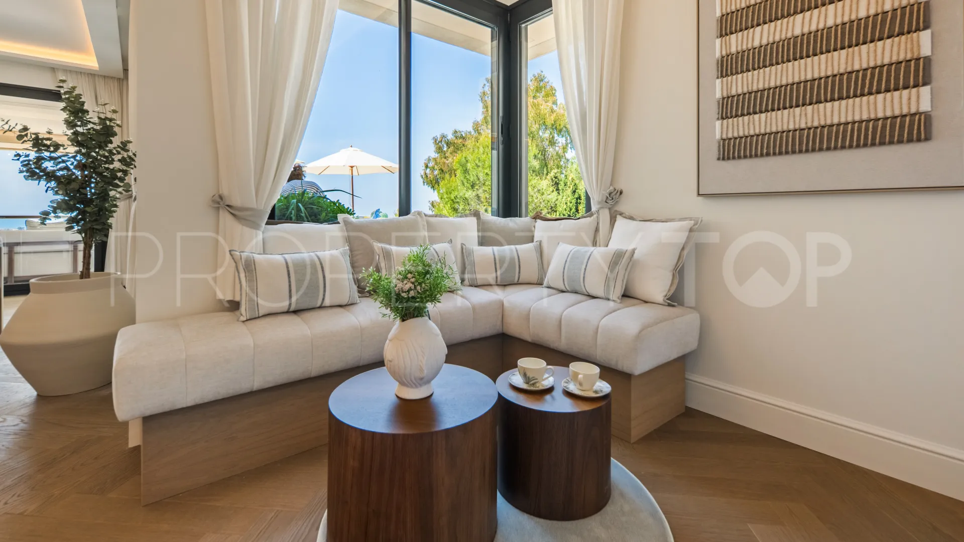 Duplex penthouse for sale in Los Arrayanes