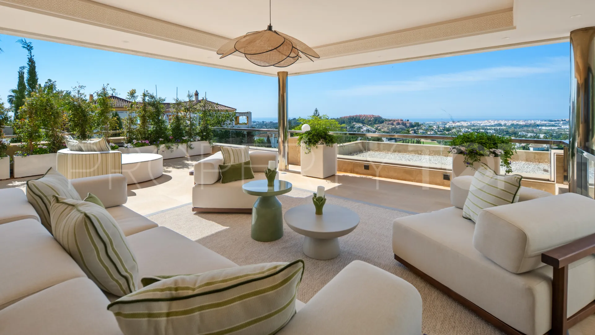Duplex penthouse for sale in Los Arrayanes