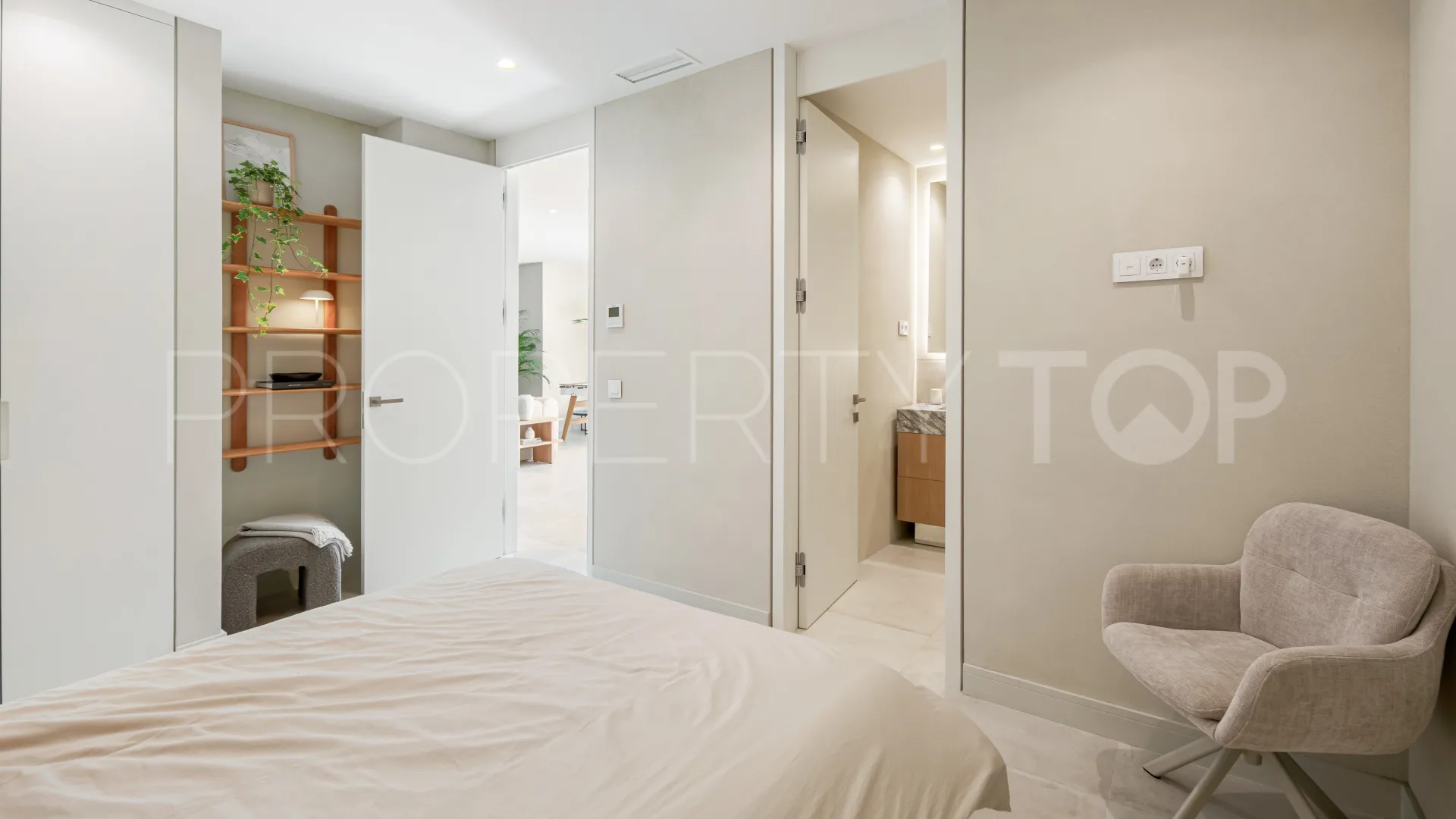 Villa with 4 bedrooms for sale in Belfry