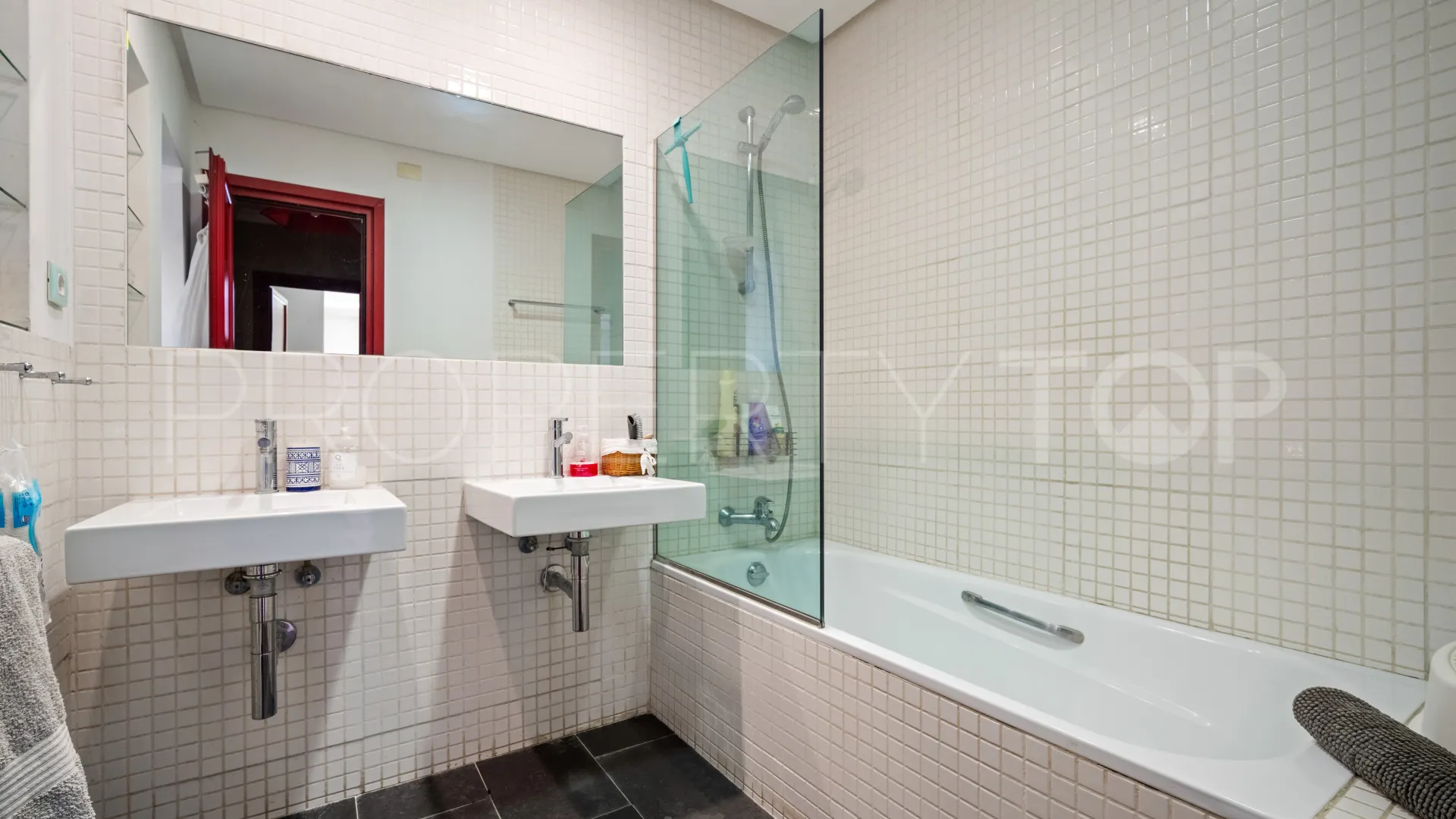 For sale 4 bedrooms villa in La Merced