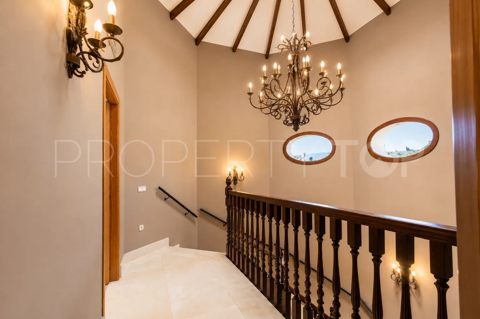 La Quinta, villa en venta de 5 dormitorios