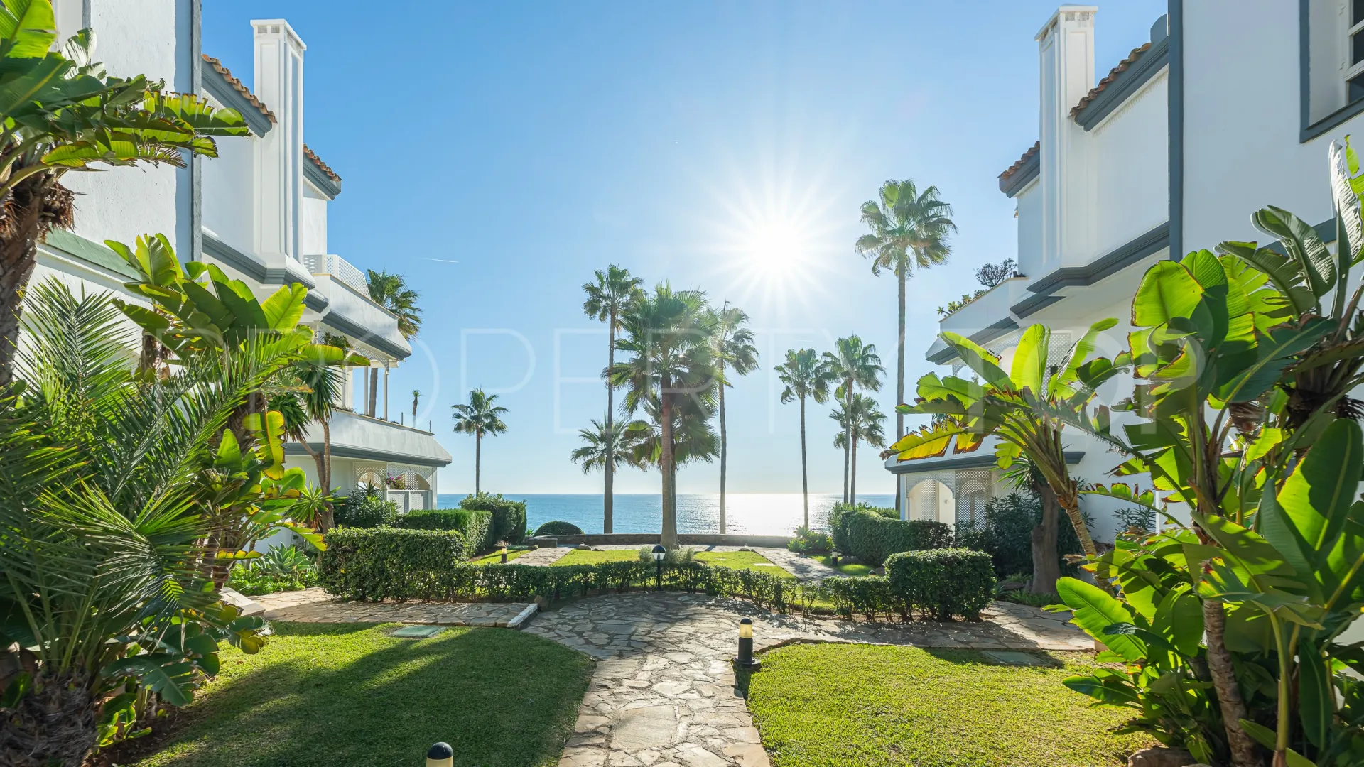 For sale 3 bedrooms penthouse in Dominion Beach