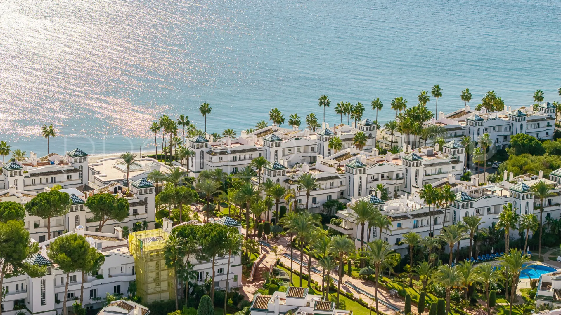 For sale 3 bedrooms penthouse in Dominion Beach