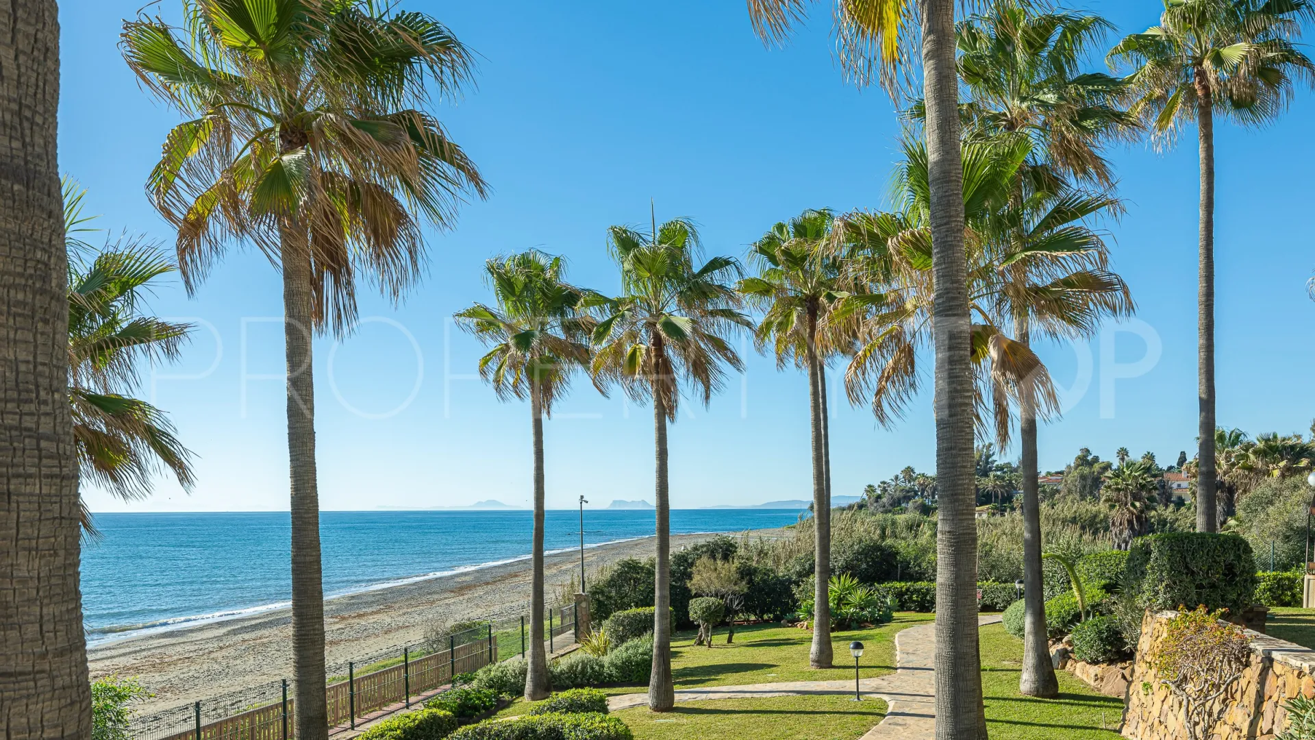 For sale 3 bedrooms penthouse in Dominion Beach