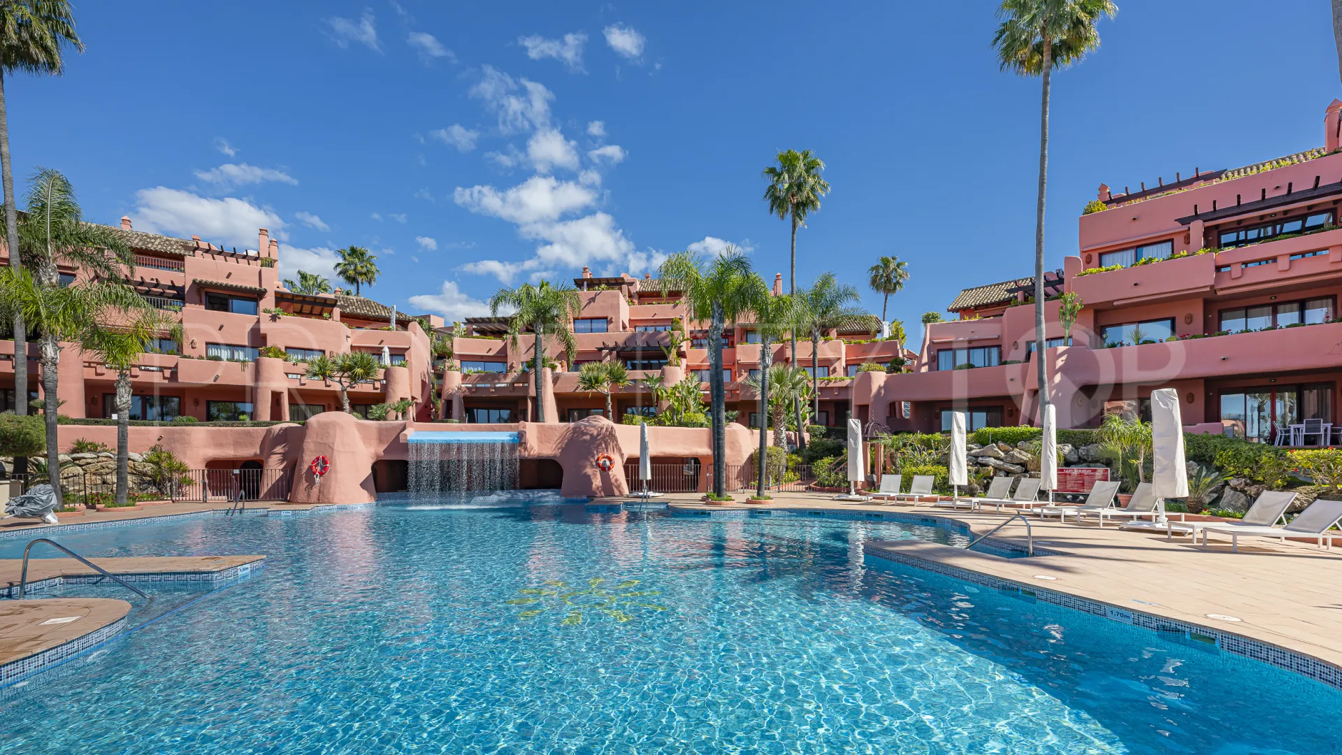 Buy Cabo Bermejo ground floor apartment with 3 bedrooms