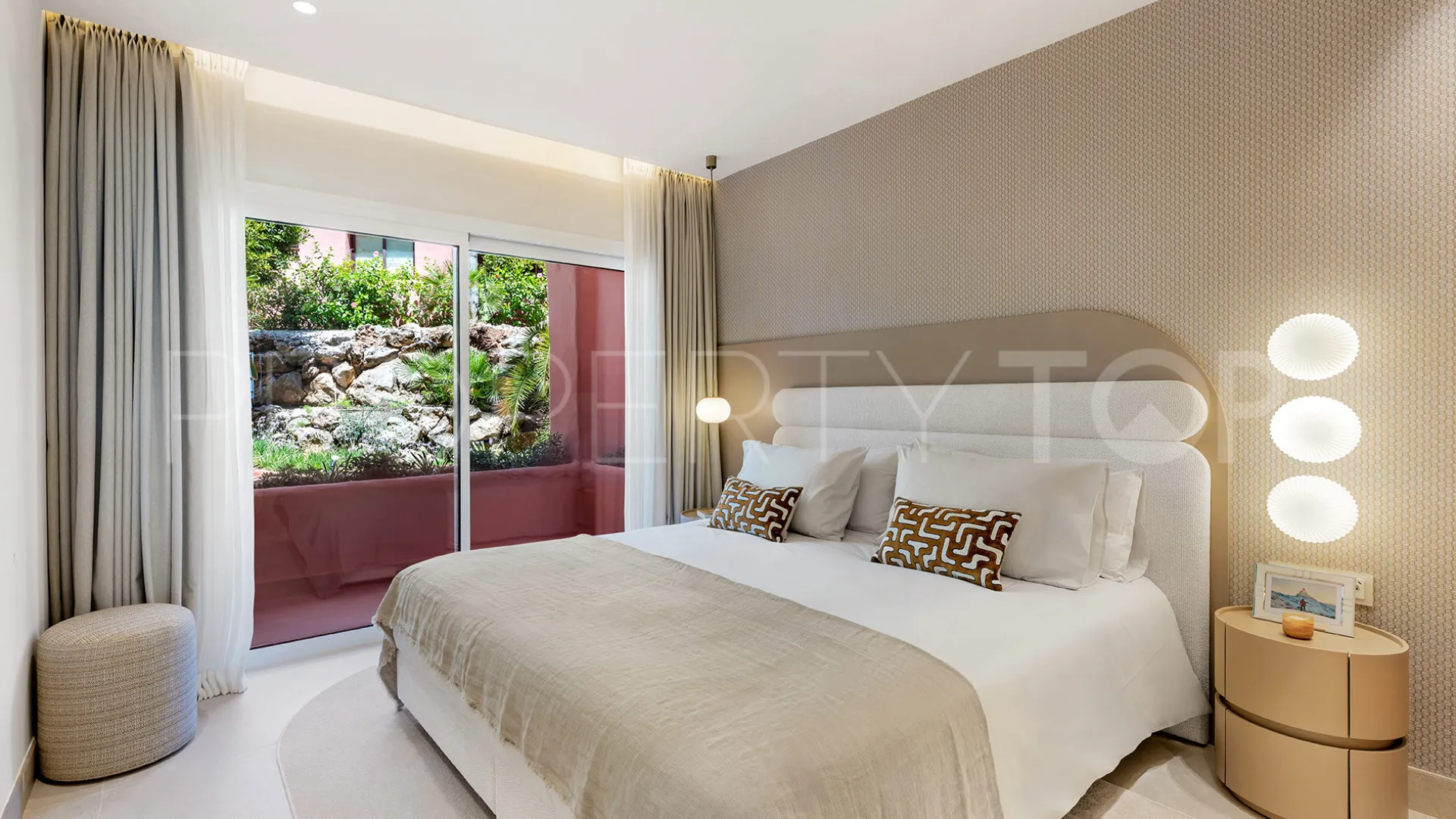Buy Cabo Bermejo ground floor apartment with 3 bedrooms