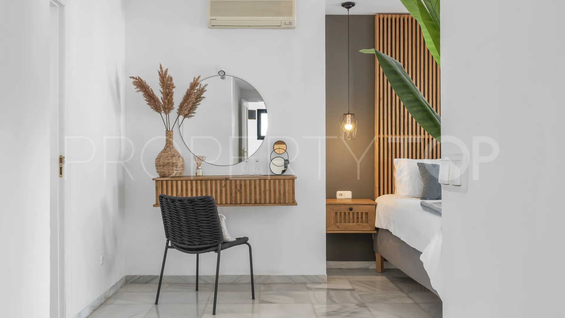 Se vende villa en Nueva Andalucia