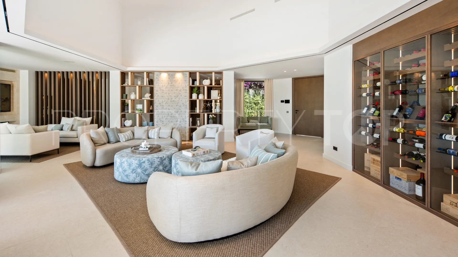 El Herrojo 6 bedrooms villa for sale
