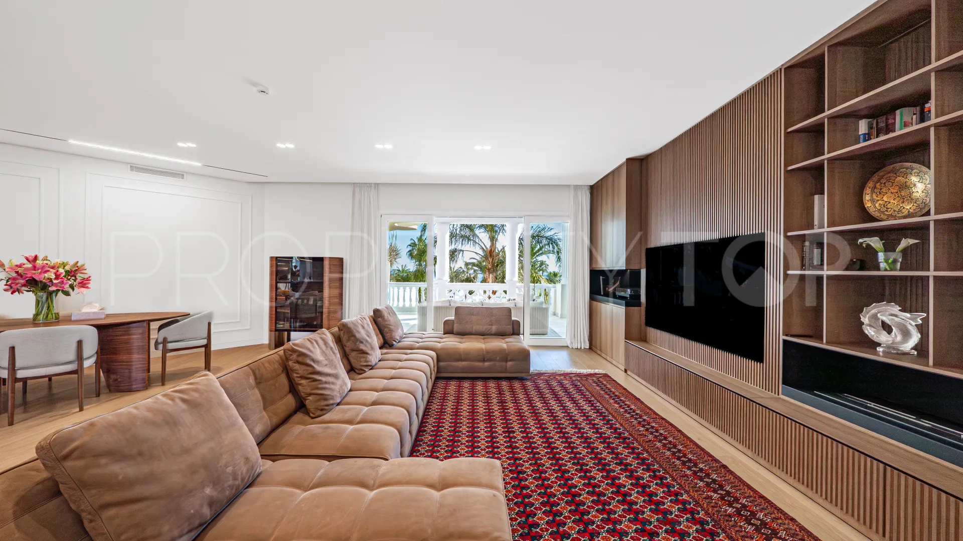 Apartment for sale in Las Dunas Park with 3 bedrooms