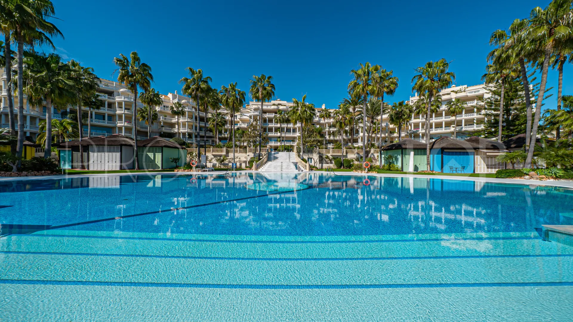 Apartment for sale in Las Dunas Park with 3 bedrooms
