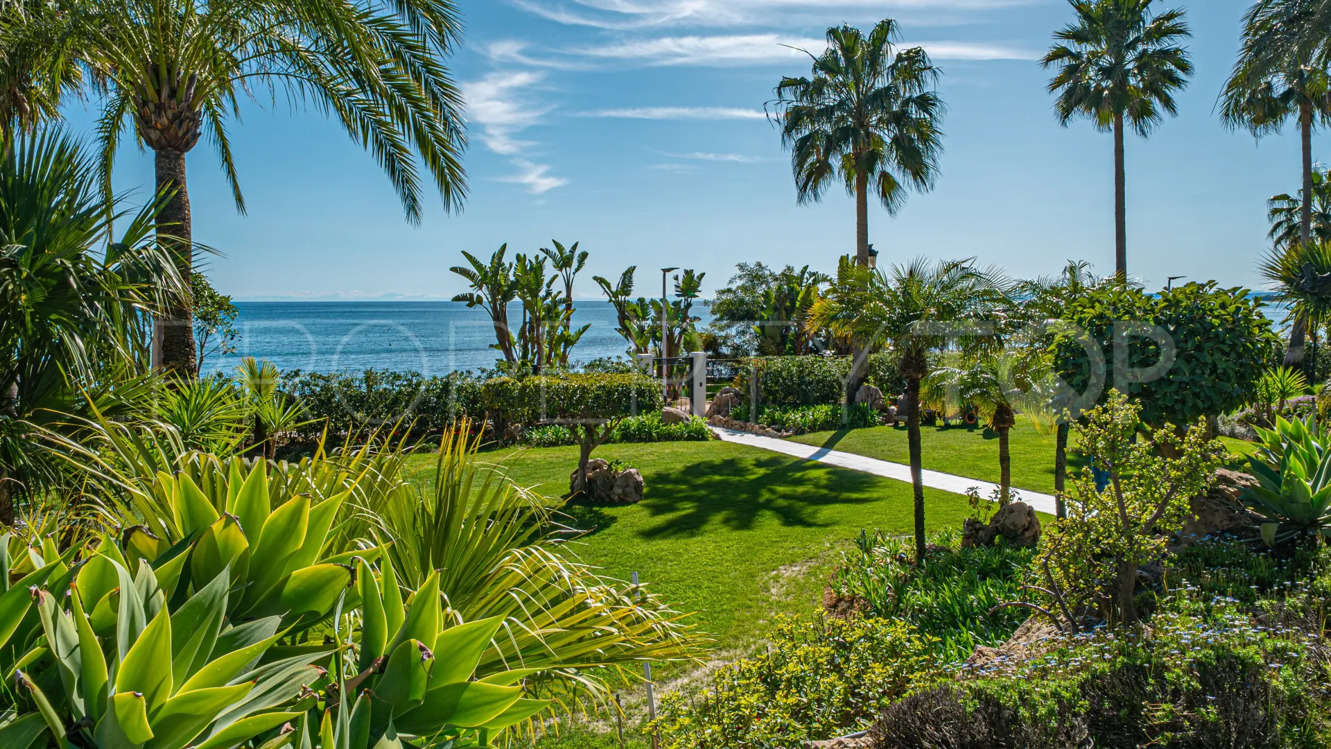 Apartment for sale in Las Dunas Park with 3 bedrooms