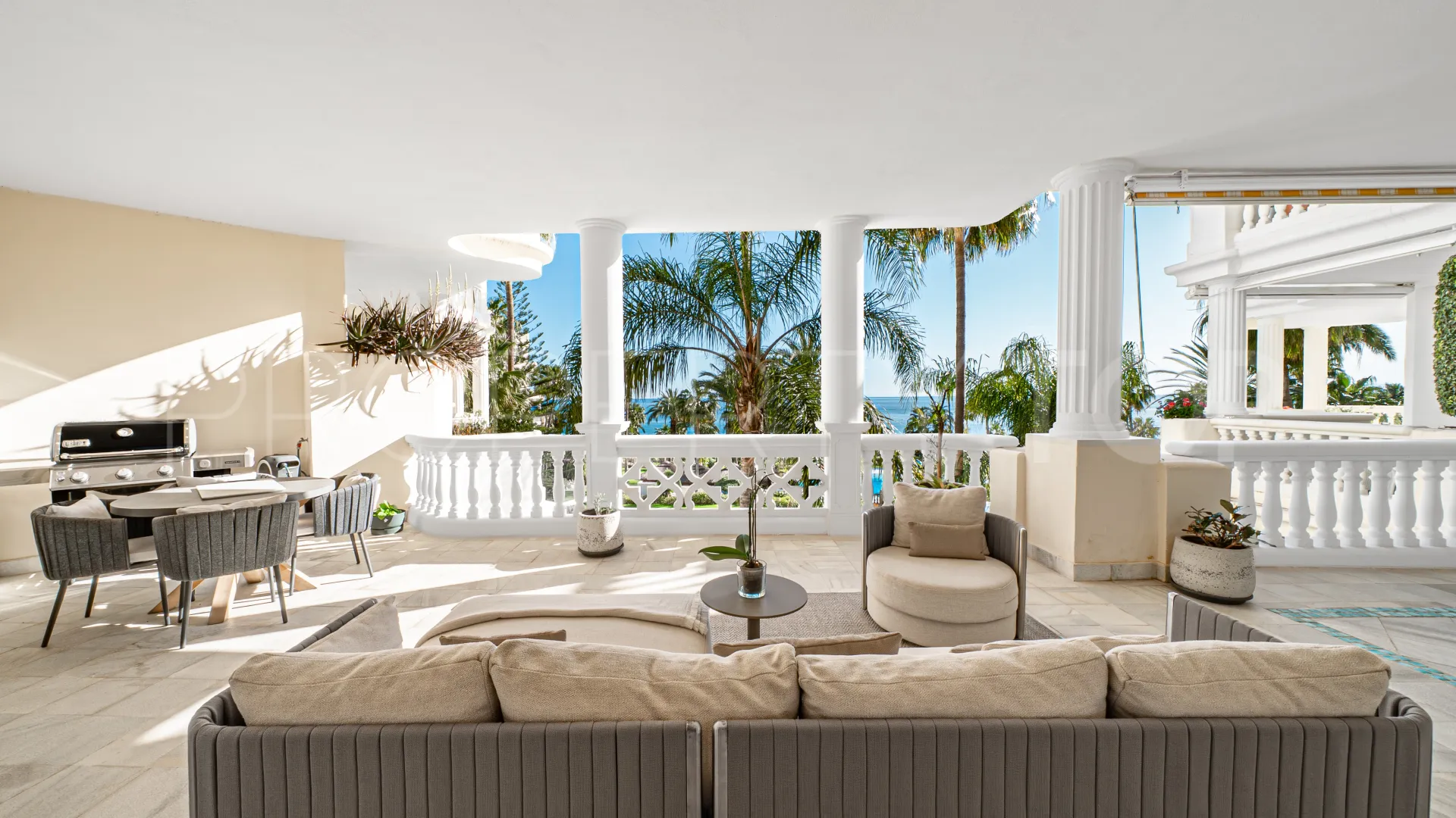 Apartment for sale in Las Dunas Park with 3 bedrooms